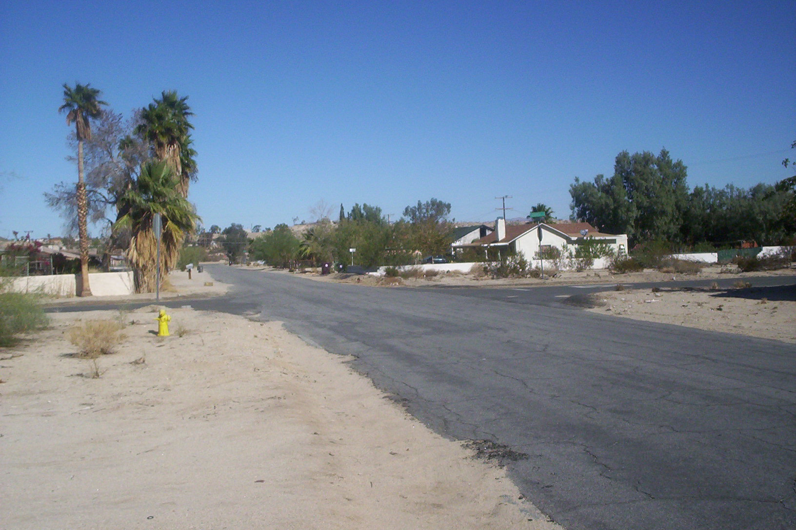 29 palms dumps 009.JPG